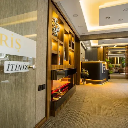 ホテル Sehir *